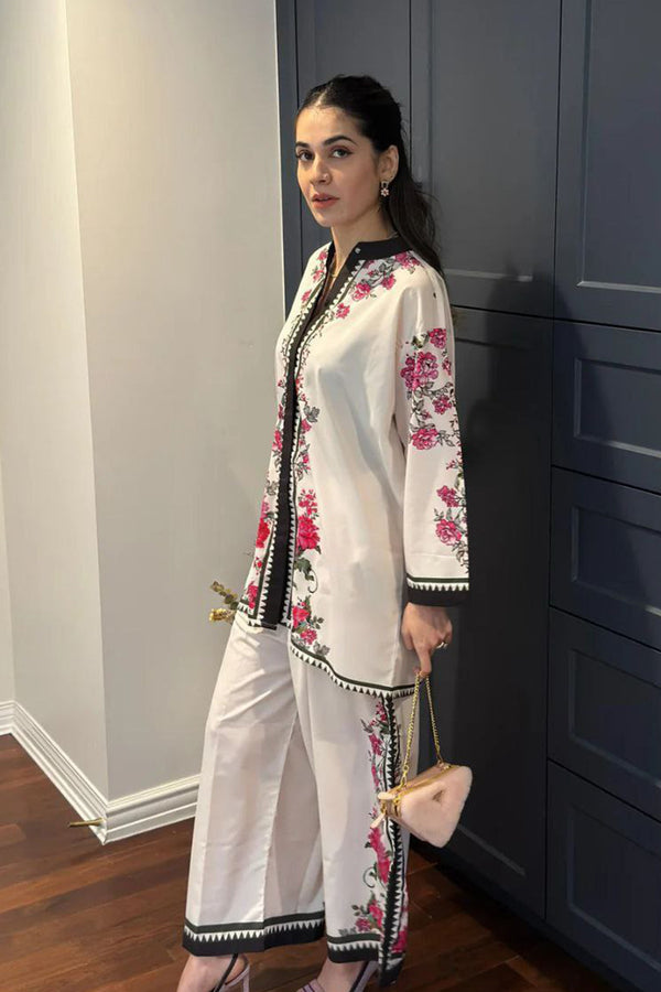 Elegant White & Pink Floral Printed Pakistani Palazzo Co-Ord Set With Black Contrast Detailing