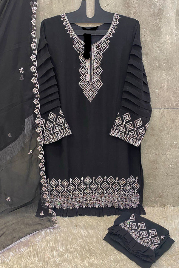 Breezy Black Beauty – Full-Stitched Pakistani Georgette Outfit With Graceful Dupatta