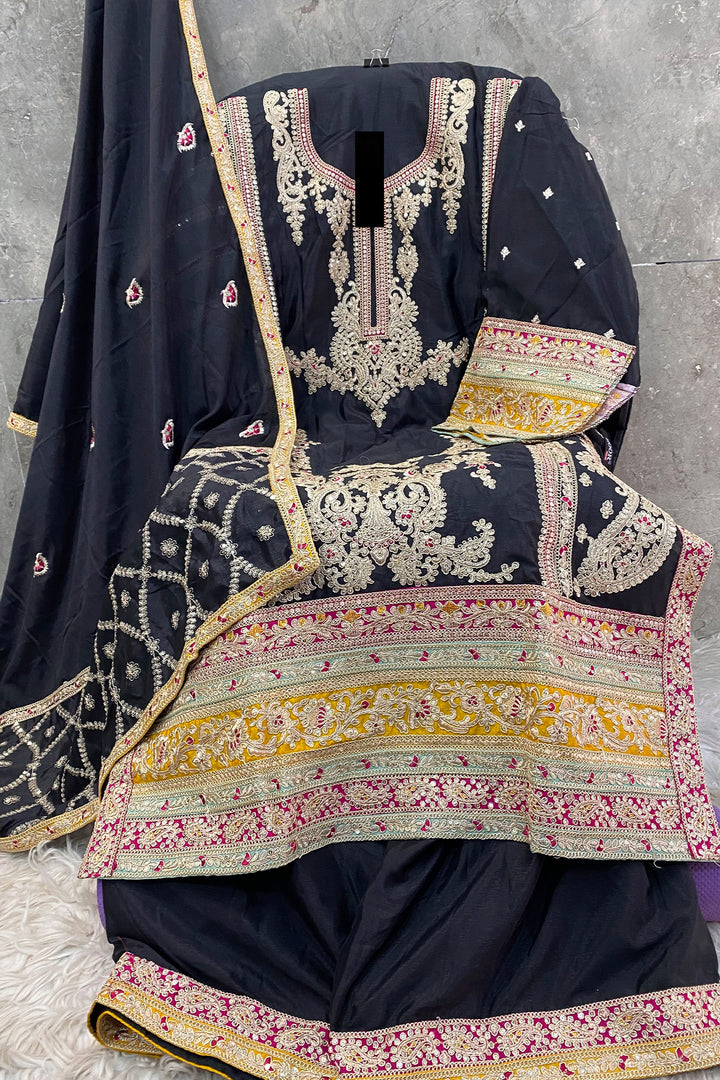 Black Embroidered Wedding Wear Pakistani Palazzo Salwar Kameez With Attractive Dupatta-2