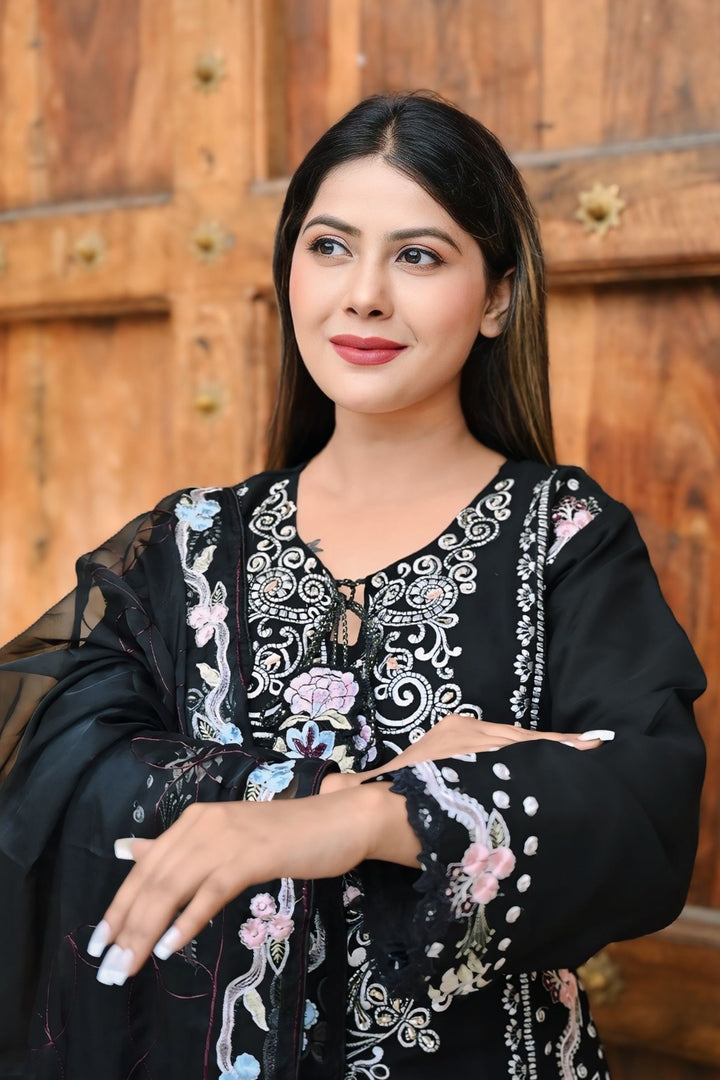 Fully Stitched Black & White Pakistani Tunic Style Salwar Kameez With Organza Dupatta