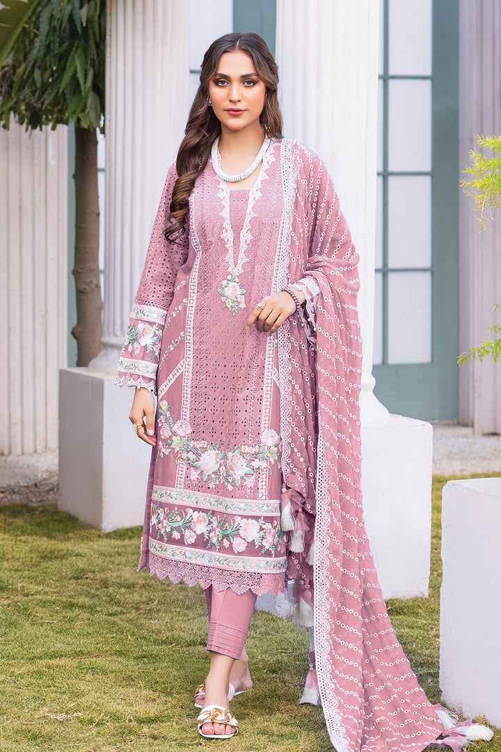 Georgette Embroidered Peach Pakistani Salwar Kameez With White Embroidery Dupatta Work