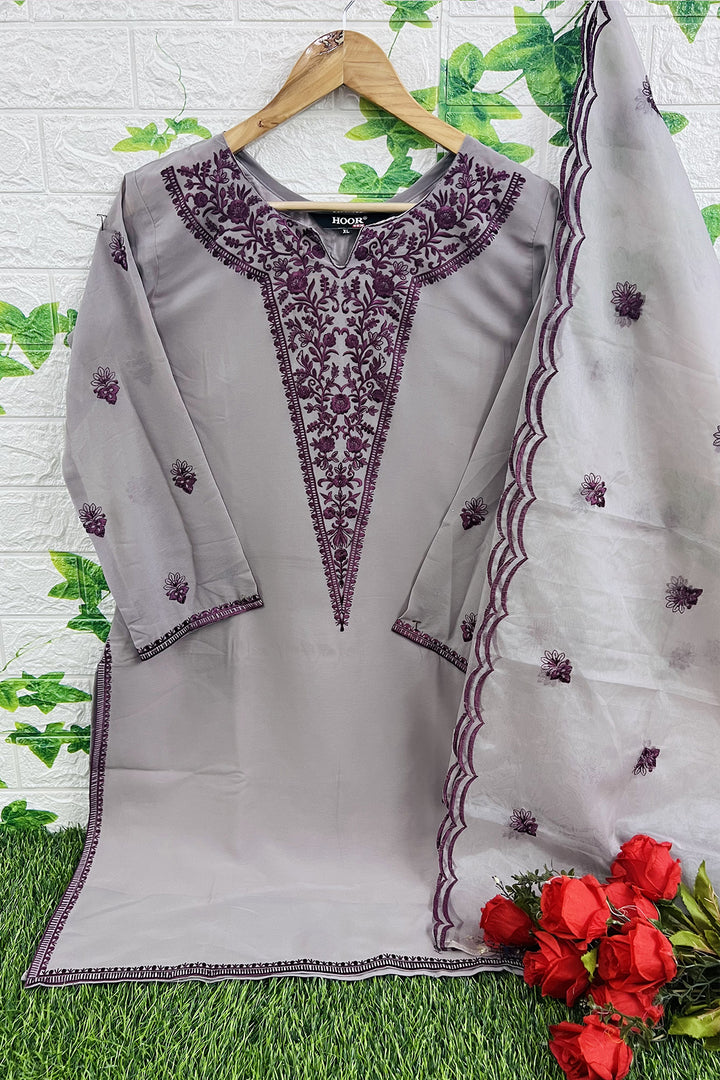Pakistani Tunic Style Lavender Color Salwar Kameez With Heavy Dupatta Work 1