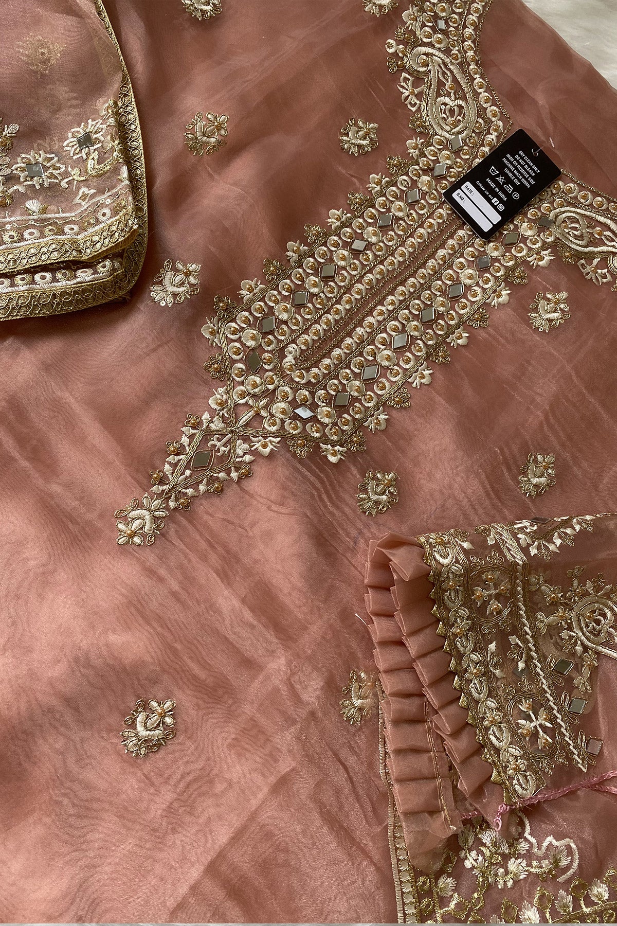 Mirror Pakistani Suits, Mirror Pakistani Salwar Kameez and Mirror Pakistani  Salwar Suits Online Shopping